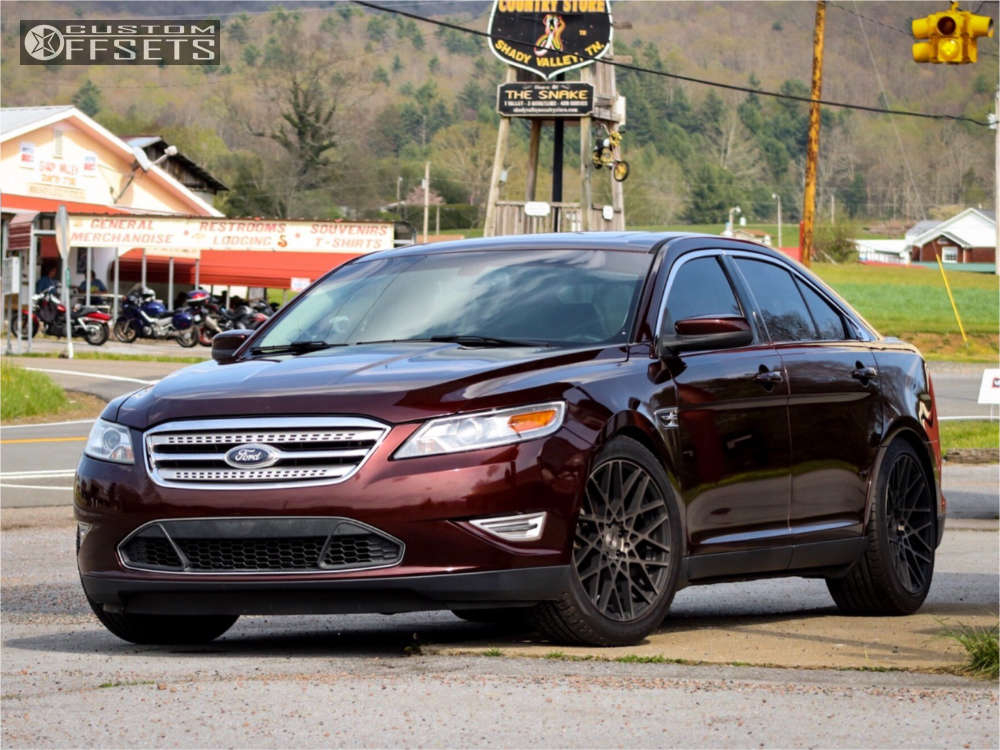 2010 Ford Taurus X With 20x8 5 35 Rotiform Blq And 255 45R20 Goodyear 