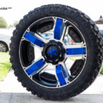 22x9 5 XD Wheels XD811 Rockstar II Black Machine Blue Inserts Blue