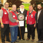 Chai Lifeline Presents Lowe s With A Unique Plaque The Lakewood Scoop