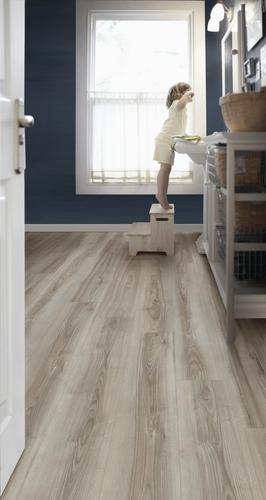 Tarkett AquaFlor Plus 8 1 32 X 47 5 8 Laminate Flooring 15 94 Sq 