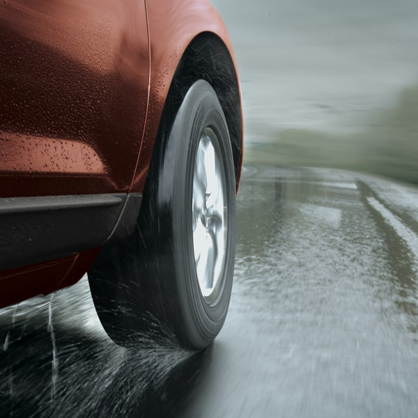 Tips For Driving In The Rain Goodyear Tires